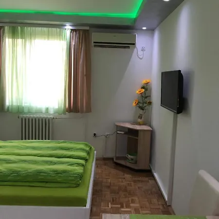 Green Dreams Novi Sad Exterior photo